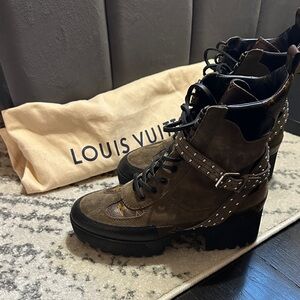 Louis Vuitton Brown and Black Combat Boots